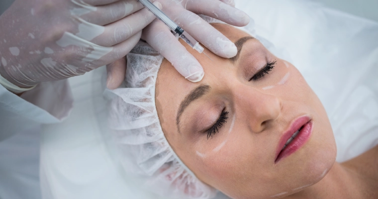 Advantages & Disadvantages of the Botox Treatment