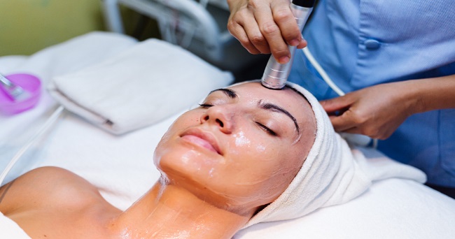 Chemical Peel Treatment: The Secret to Smooth, Rejuvenated Skin